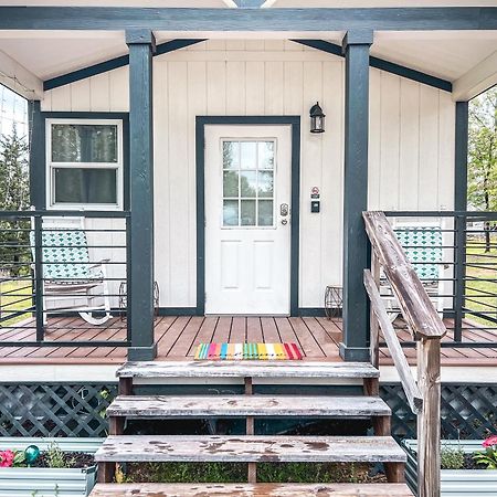 Private Tiny Home Royal Ridge Getaway Esterno foto