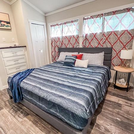 Private Tiny Home Royal Ridge Getaway Esterno foto
