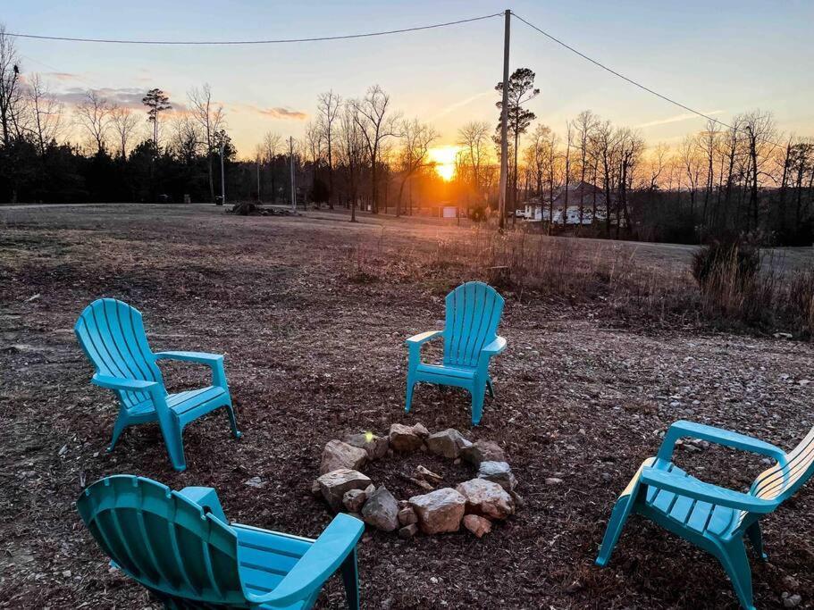 Private Tiny Home Royal Ridge Getaway Esterno foto